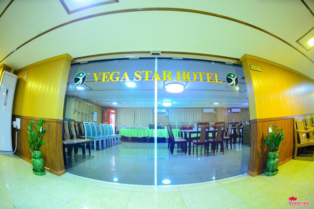 Vega Star Hotel Gyogon Eksteriør bilde