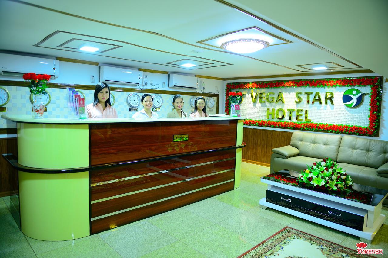 Vega Star Hotel Gyogon Eksteriør bilde
