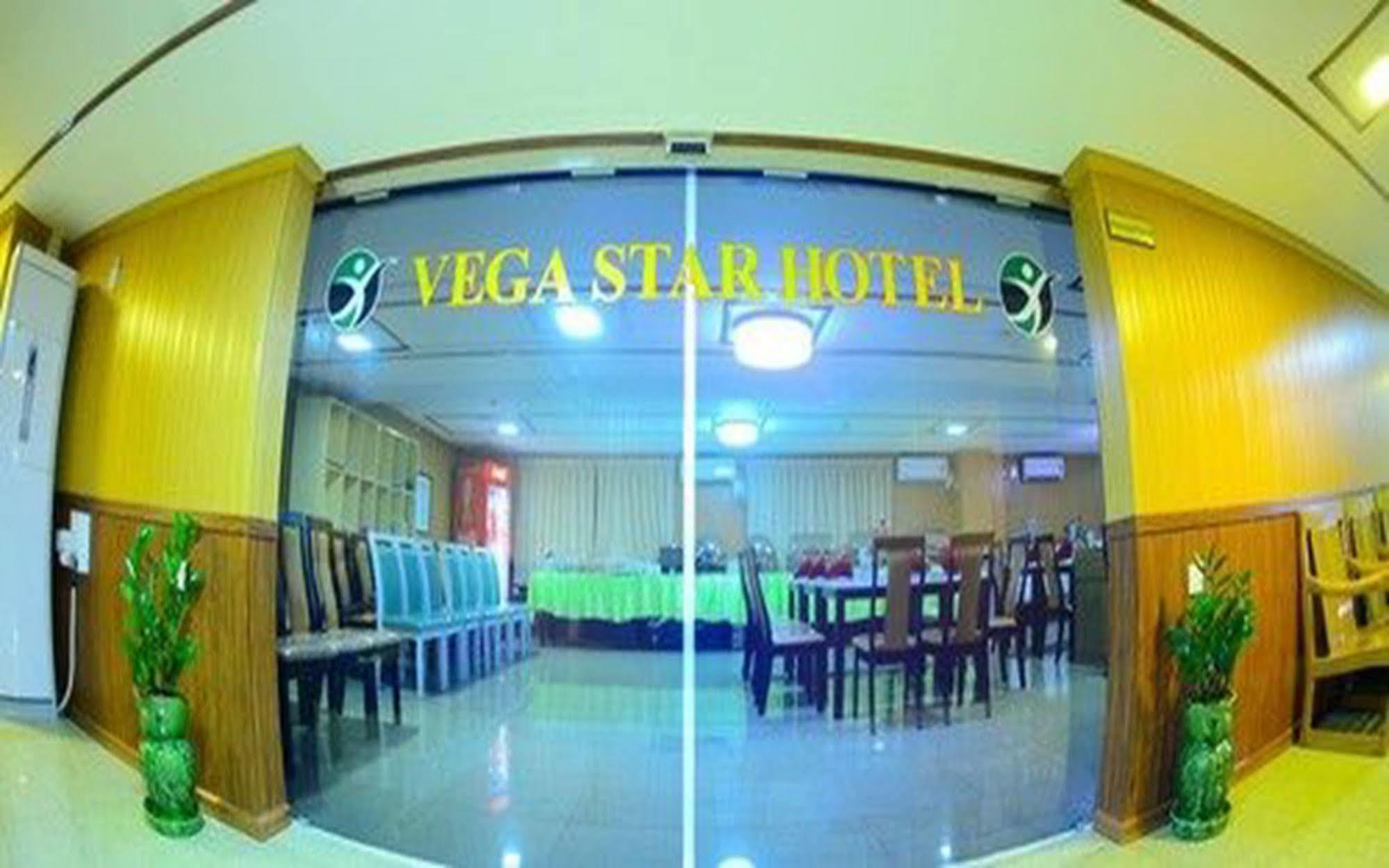 Vega Star Hotel Gyogon Eksteriør bilde