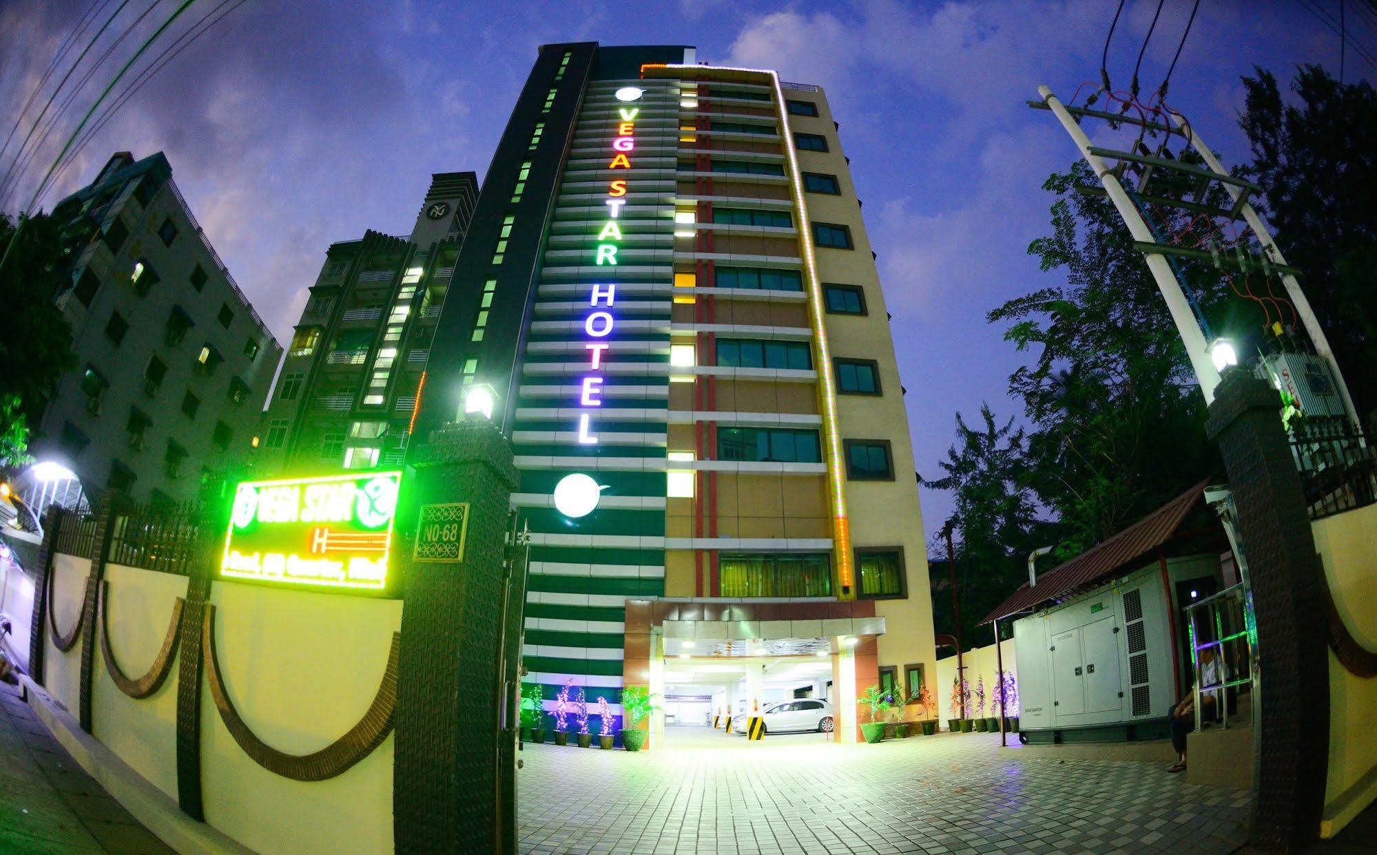 Vega Star Hotel Gyogon Eksteriør bilde